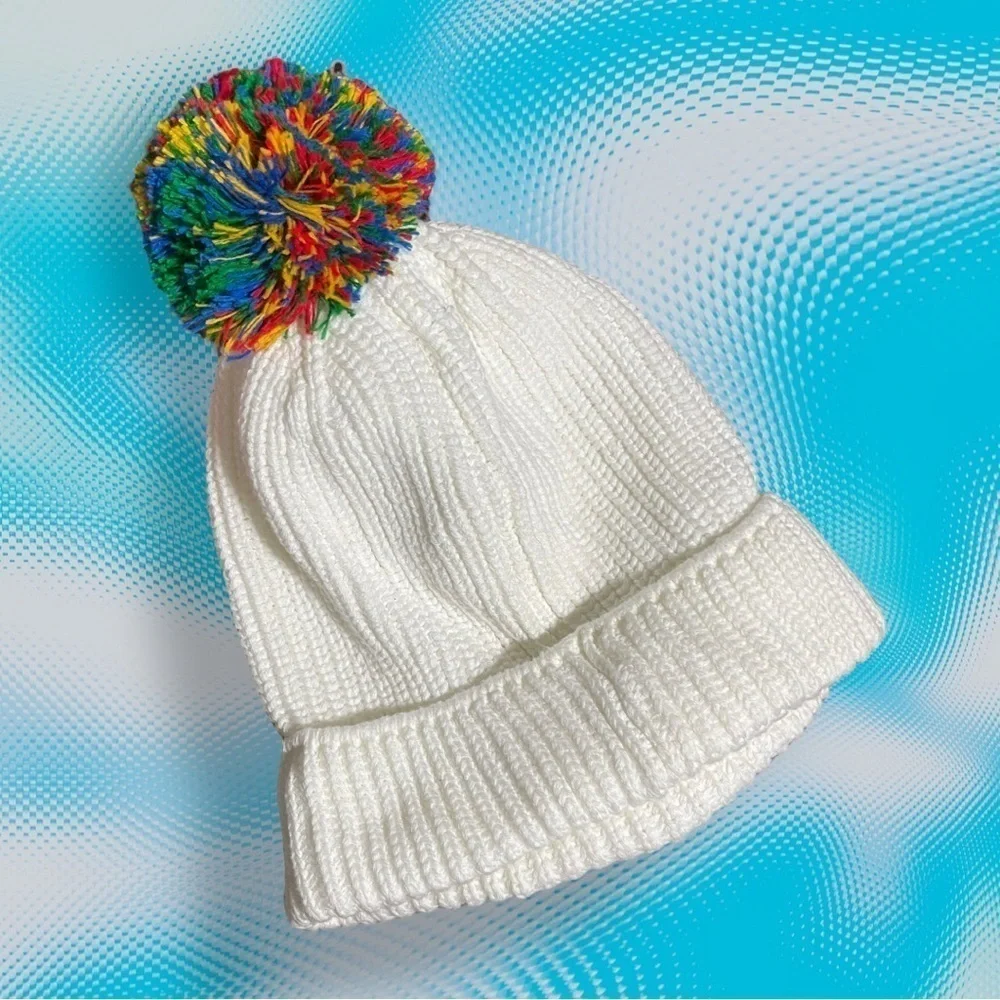 NWOT LOVE YOUR MELON SUPERHERO POM BEANIE